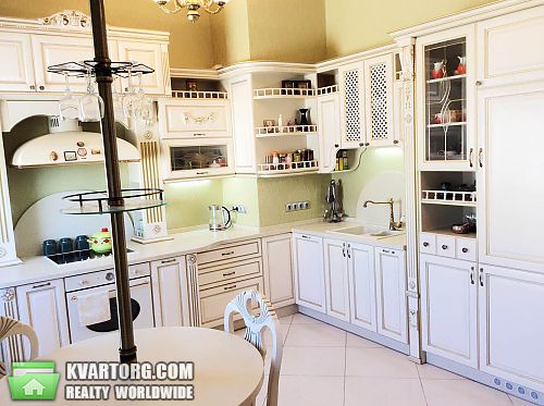 Rent out 3-room apartment. Киев, Спасская — photo 5