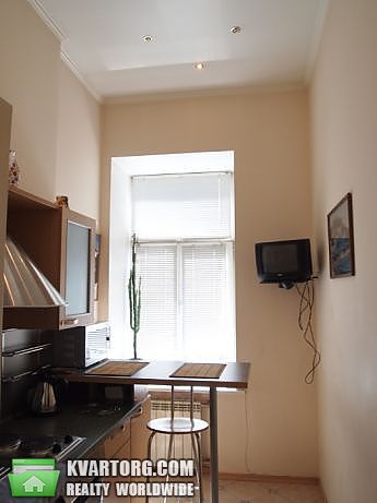 Rent out 1-room apartment. Киев,  Саксаганского — photo 4
