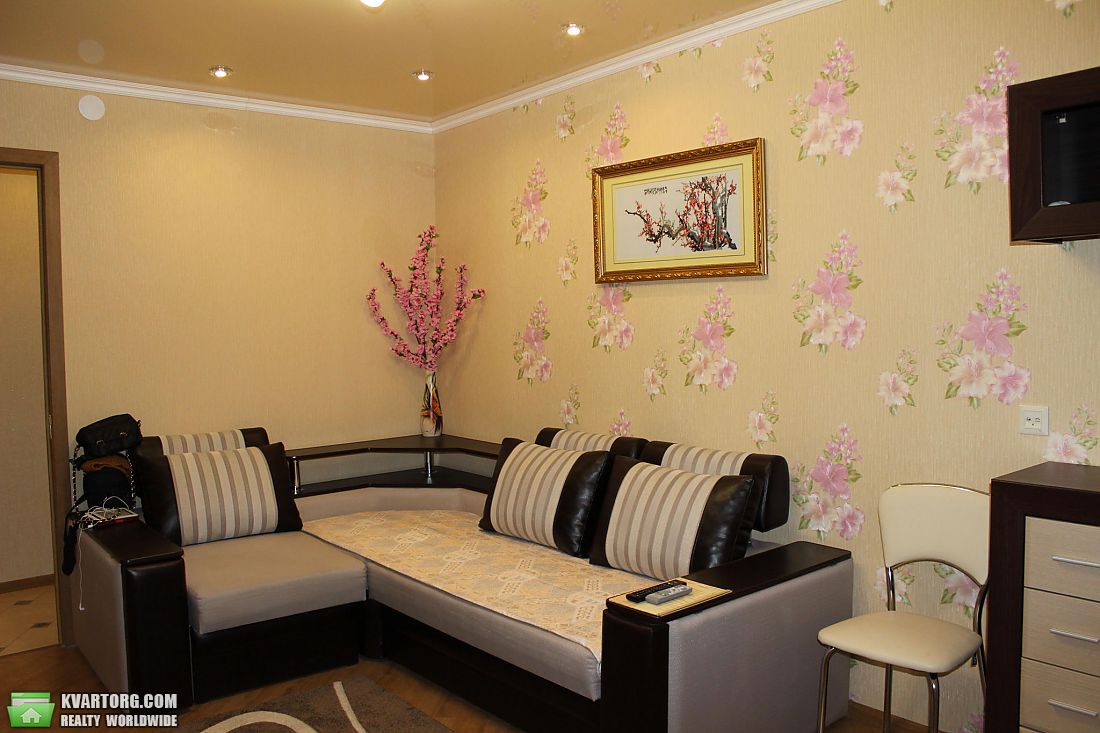 Rent out 2-room apartment. Киев,  Добрый путь — photo 7
