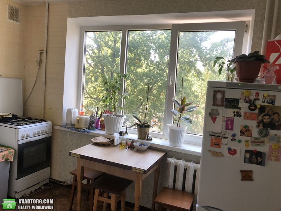 Sell 2-room apartment. Киев,  Юности — photo 1