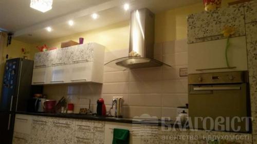 Sell 2-room apartment. Киев, Днепровская наб. — photo 6