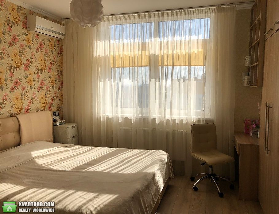 Sell 3-room apartment. Киев,  Воскресенская — photo 6
