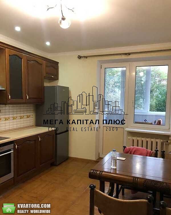 Rent out 2-room apartment. Киев, Анни Ахматової — photo 3
