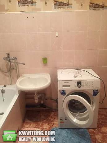 Rent out 2-room apartment. Киев, Драгоманова — photo 9