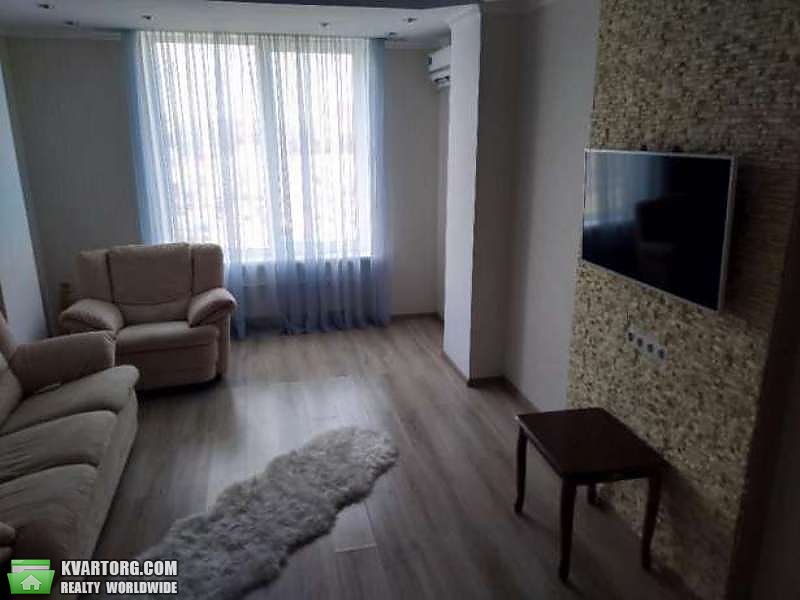 Sell 2-room apartment. Киев,  Богатырская — photo 3
