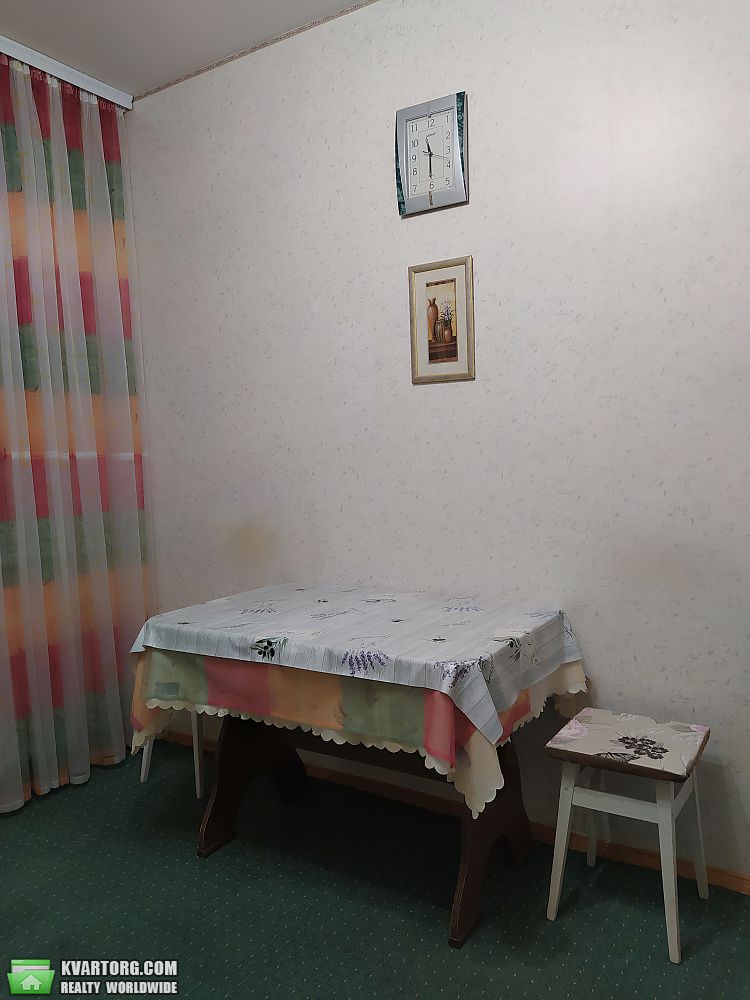 Rent out 2-room apartment. Киев,  Милославская — photo 6