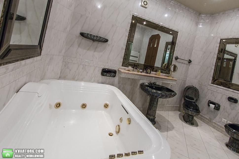 Rent out 4-room apartment. Киев,  Обсерваторная — photo 9