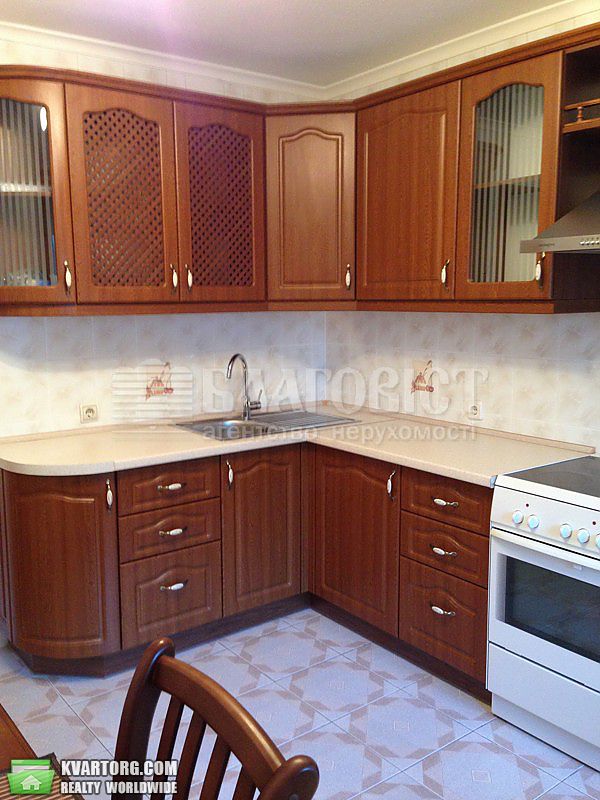 Rent out 3-room apartment. Киев,  Драгомирова — photo 4