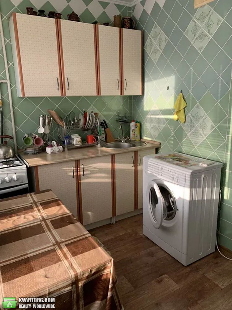 Rent out 1-room apartment. Киев,  Милютенко — photo 2
