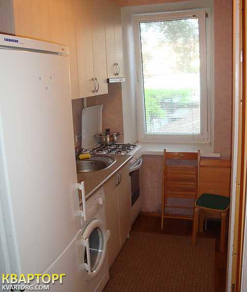 Rent out 1-room apartment. Одесса, Косвенная — photo 2