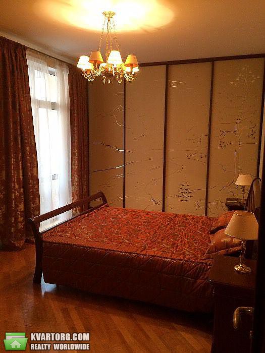 Rent out 3-room apartment. Киев,  Павловская — photo 4