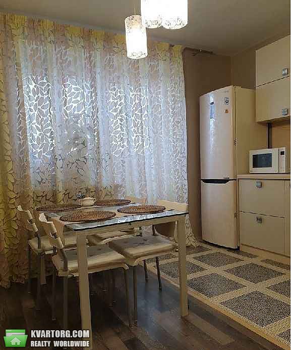Rent out 1-room apartment. Киев,  Срибнокильская — photo 2