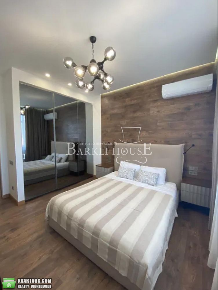 Rent out 3-room apartment. Киев, Преображенская — photo 7