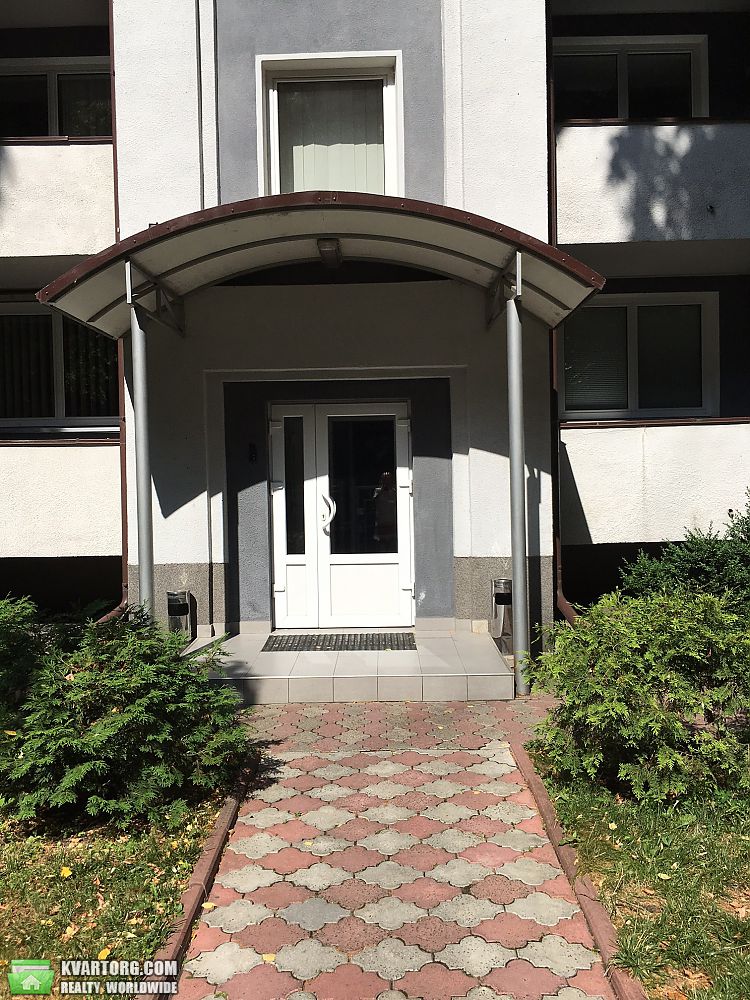 Rent out office. Киев,  Печенежская — photo 1