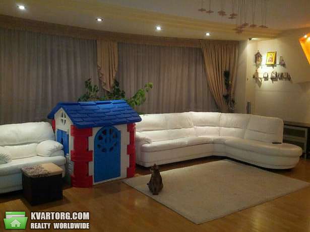 Rent out 3-room apartment. Киев,  Тростянецкая — photo 9