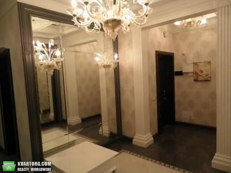 Rent out 3-room apartment. Киев,  Дмитриевская — photo 3