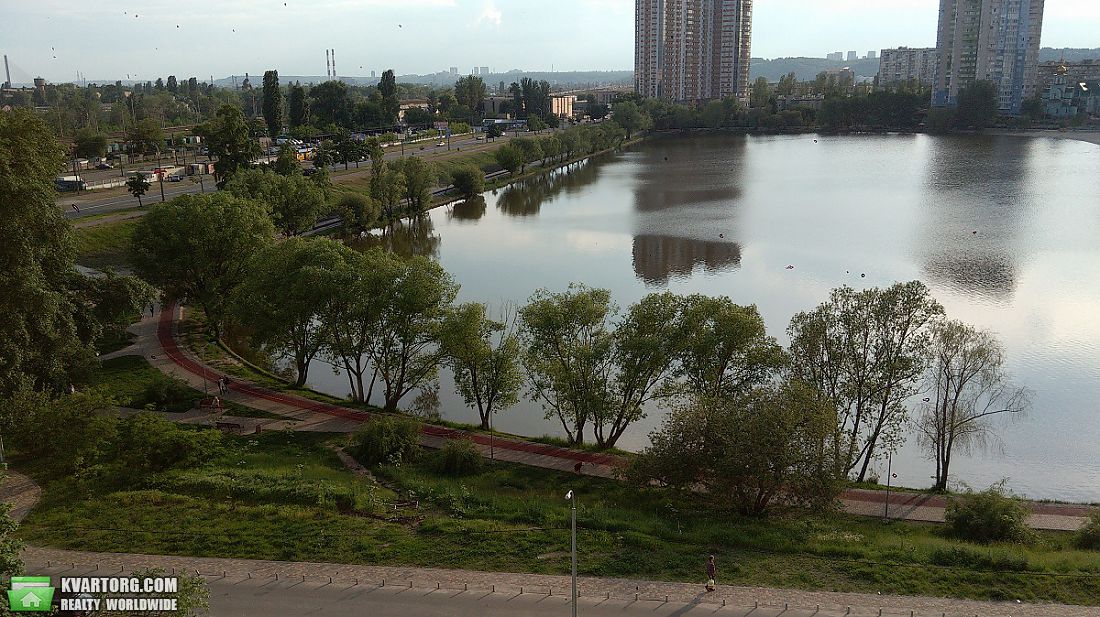 Sell 1-room apartment. Киев,  Березняковская — photo 2