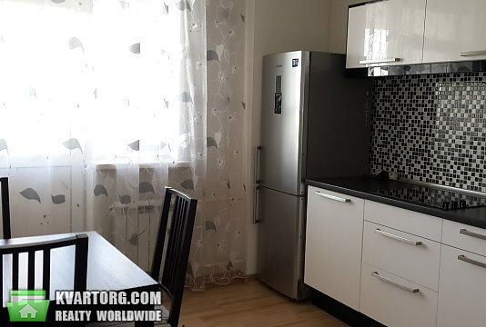 Sell 1-room apartment. Киев, Богатырская — photo 1