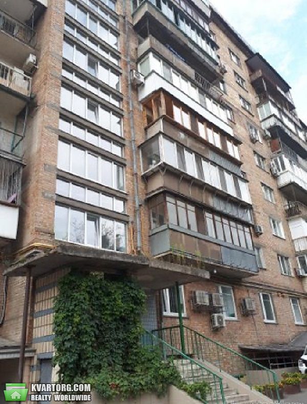 Sell 2-room apartment. Киев,  Жилянская — photo 1