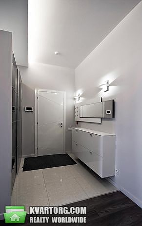 Rent out 2-room apartment. Киев, Предславинская, — photo 3