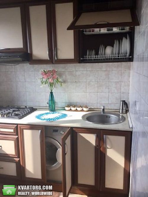 Sell 3-room apartment. Киев,  Серафимовича — photo 2