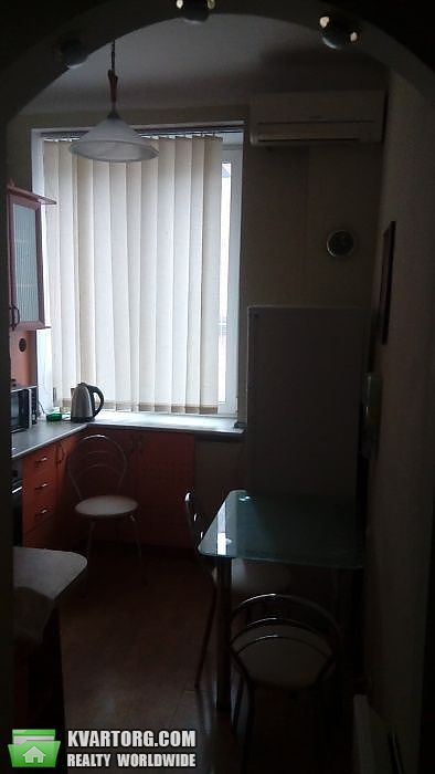 Sell 2-room apartment. Киев,  Московская — photo 1