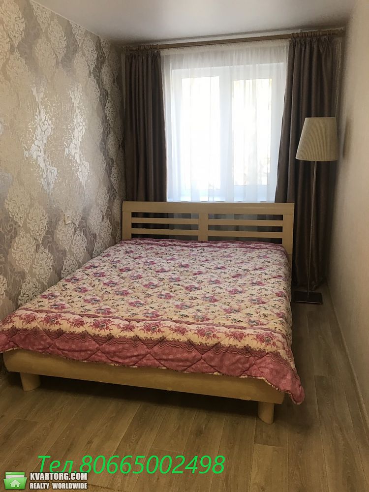 Rent out 3-room apartment. Одесса,  Космонавтов пл — photo 1