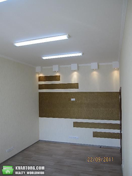 Rent out office. Киев, ул. Срибнокильская — photo 1