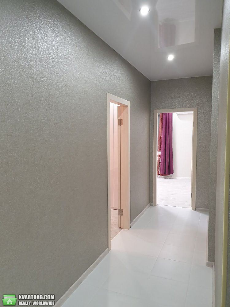 Rent out 2-room apartment. Киев,  Петропавловская — photo 8