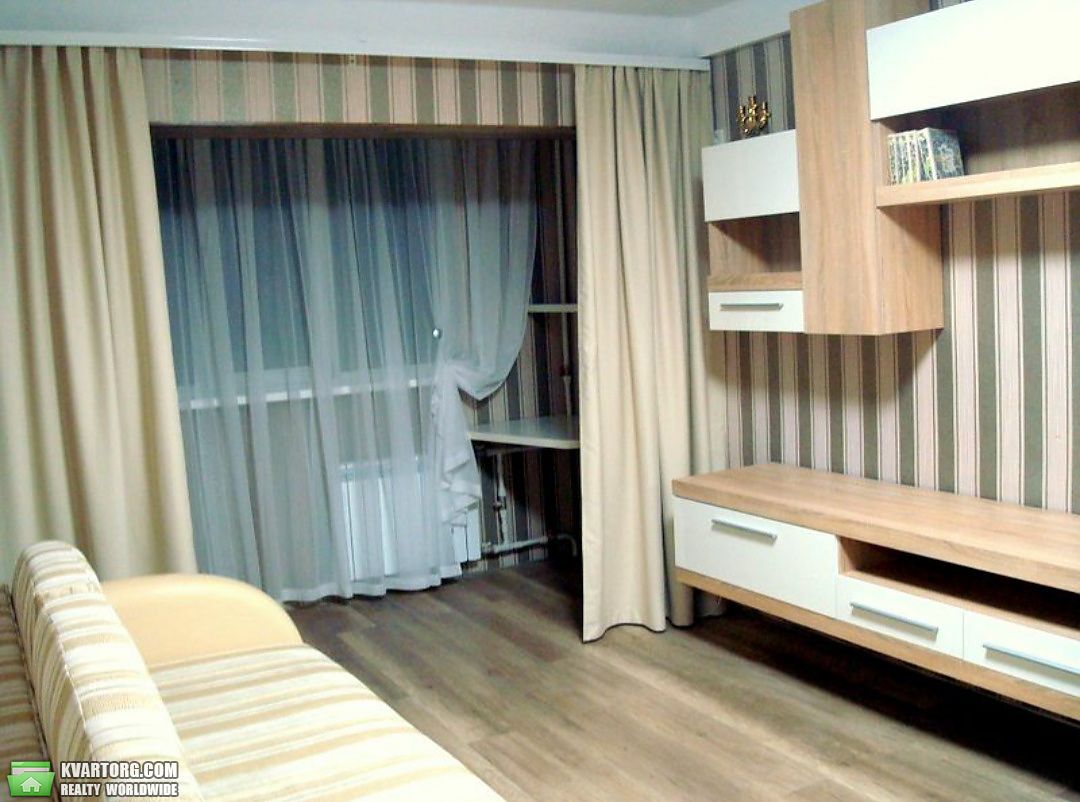 Rent out 1-room apartment. Киев, Матеюка — photo 1