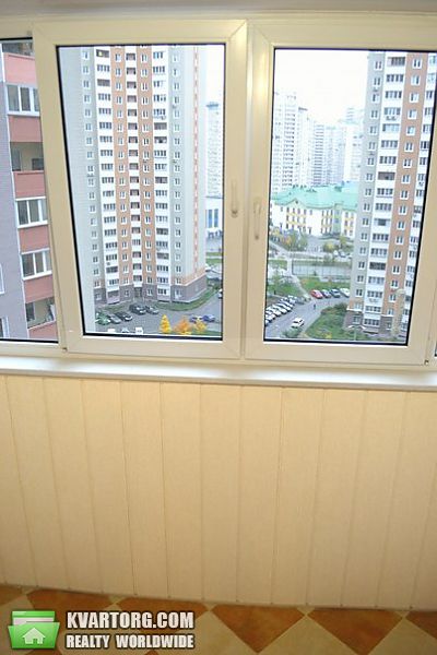 Rent out 1-room apartment. Киев, Урловская — photo 10
