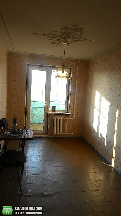 Sell 3-room apartment. Днепропетровск, Ватутина — photo 1