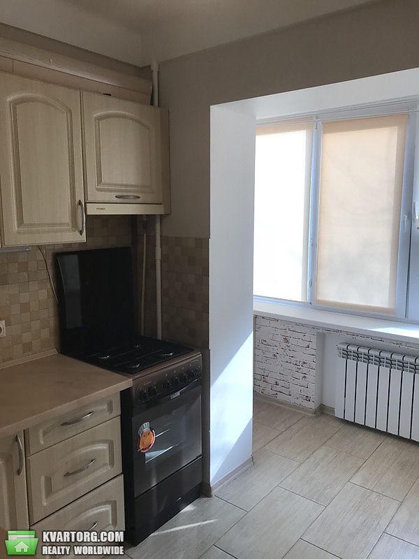 Sell 1-room apartment. Киев, Березняковская ул. — photo 3