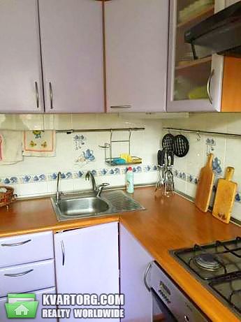 Rent out 2-room apartment. Киев,  Дегтяревская — photo 4