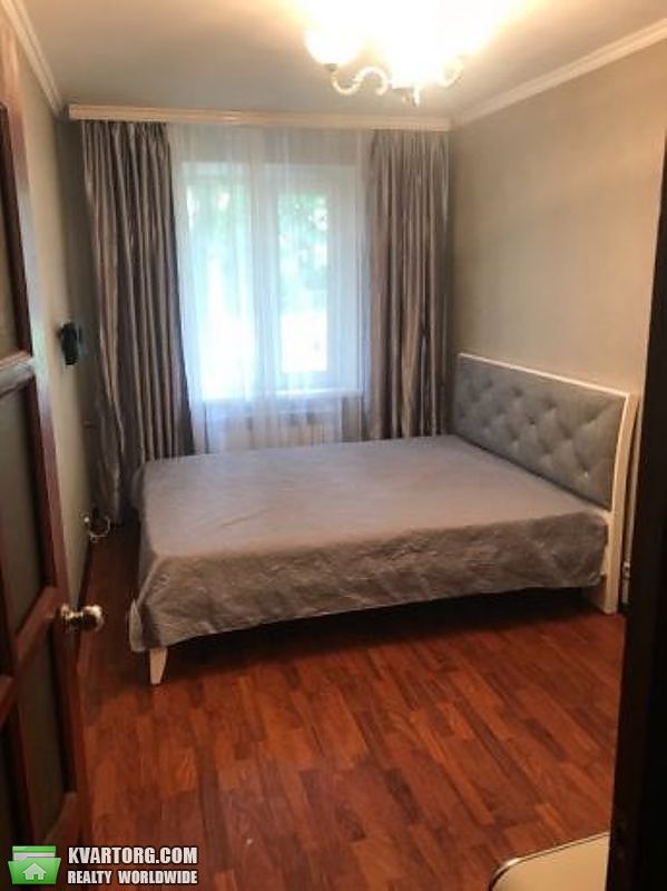 Sell 2-room apartment. Киев,  Зодчих — photo 3