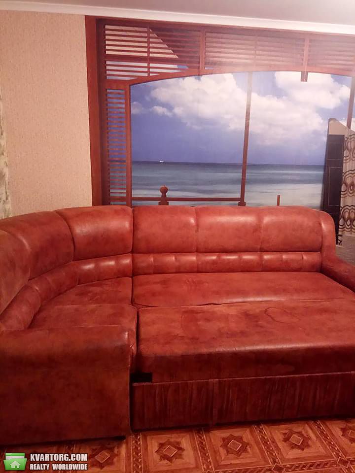Rent out 1-room apartment. Киев,  Кошица — photo 7