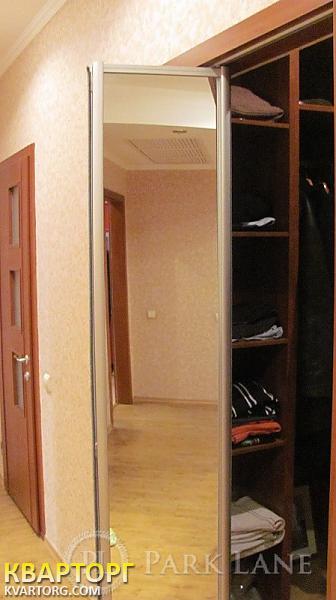Sell 2-room apartment. Киев,  Жилянская — photo 10
