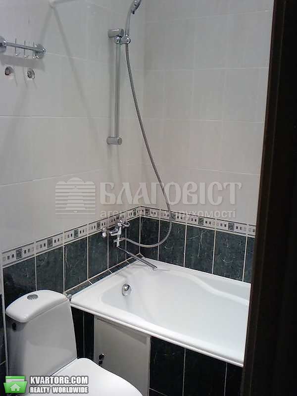 Rent out 2-room apartment. Киев,  Волошская — photo 4