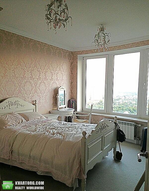 Rent out 5-room apartment. Киев,  Днепровская наб — photo 8