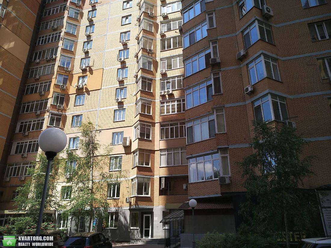 Sell 3-room apartment. Киев,  Щорса — photo 2