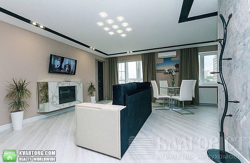 Sell 2-room apartment. Киев,  Леси Украинки бул — photo 1