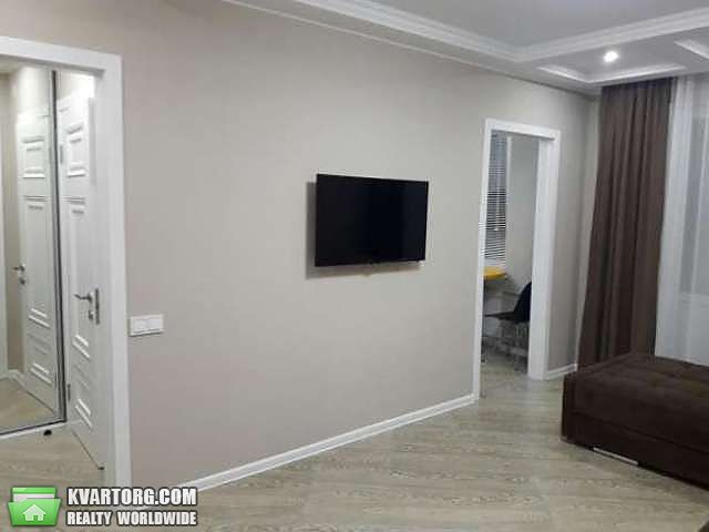 Rent out 1-room apartment. Киев,  Мартиросяна — photo 2