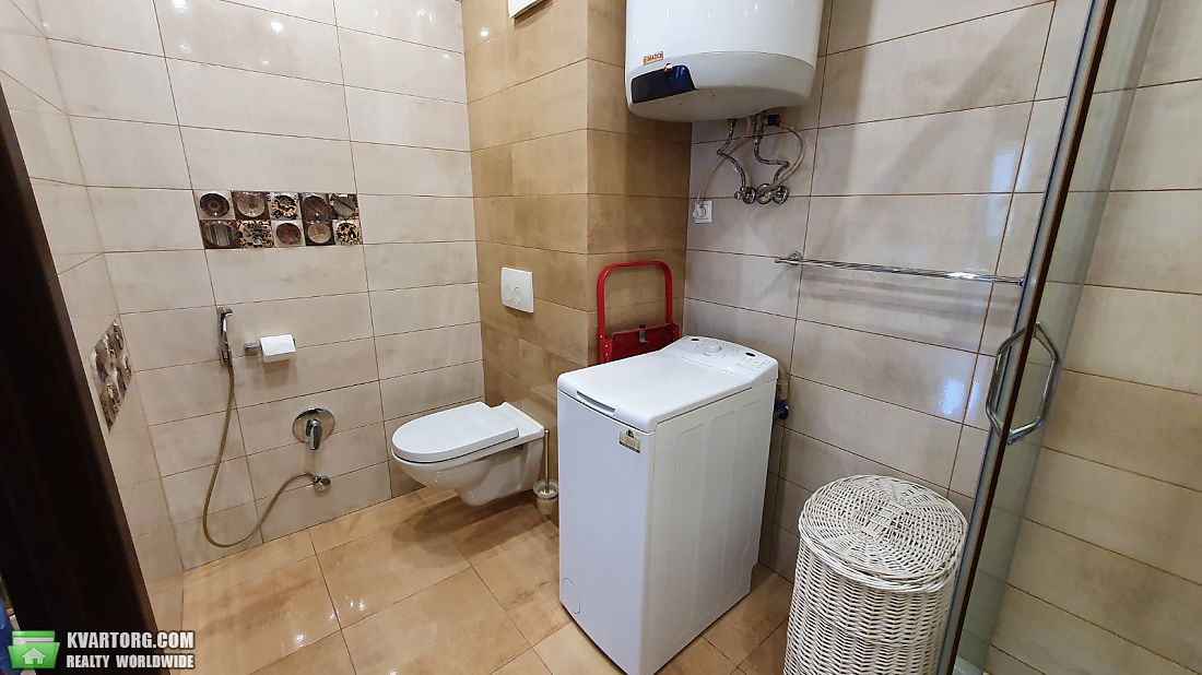 Rent out 2-room apartment. Киев,  Петрицкого — photo 8