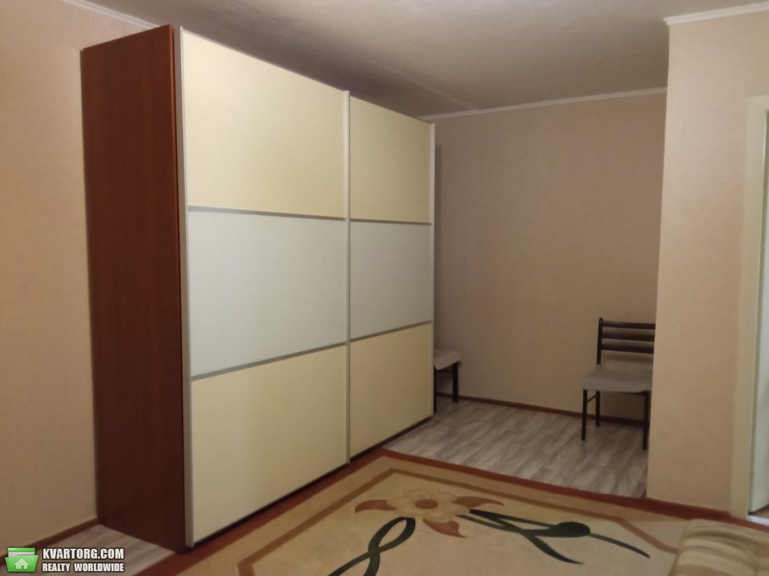 Rent out 1-room apartment. Киевская обл., Чкалова — photo 1