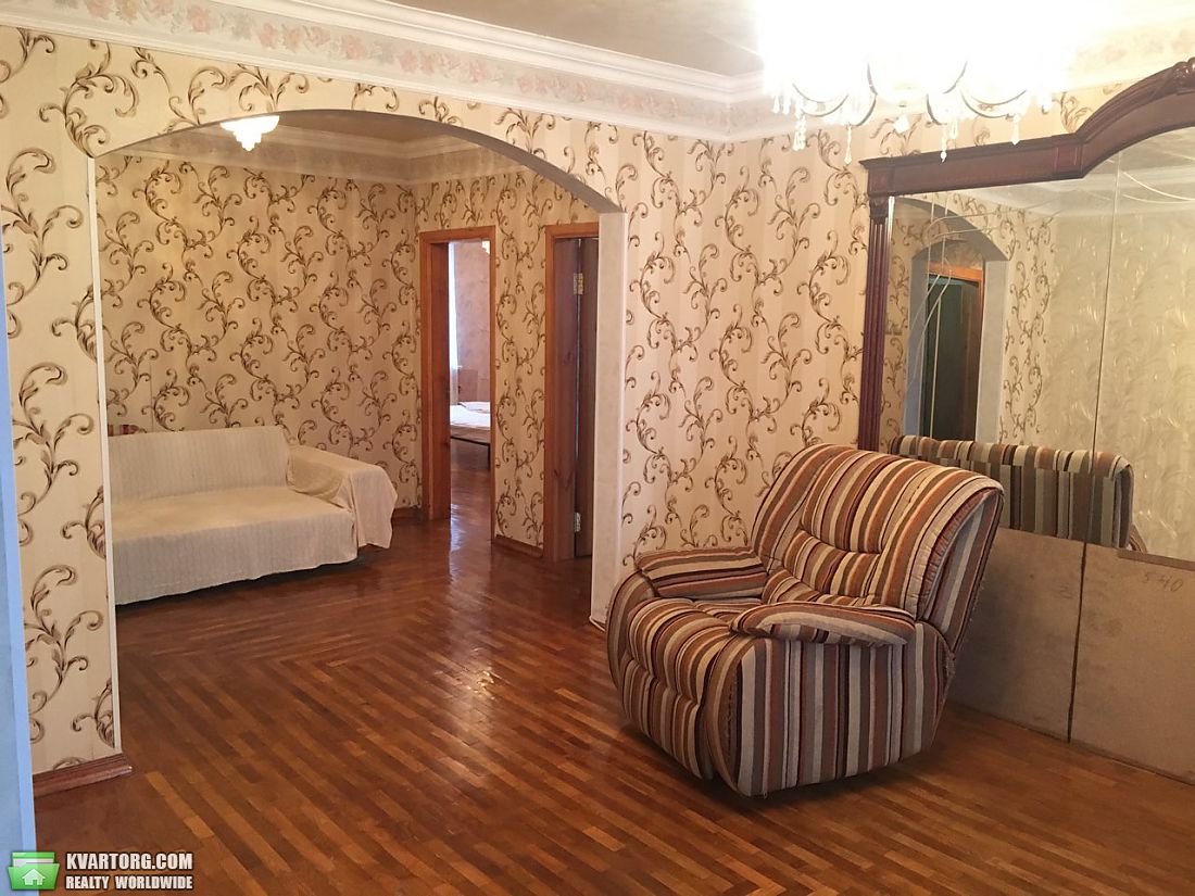 Rent out 3-room apartment. Киев,  Гмыри — photo 4