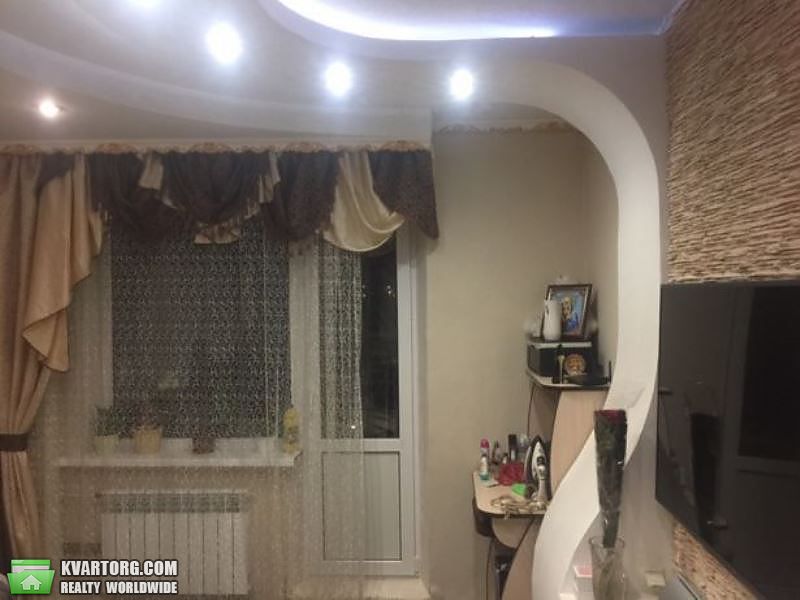 Sell 2-room apartment. Киев, Иорданская — photo 3