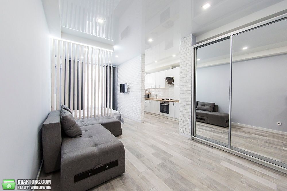 Sell 1-room apartment. Киев, Луценка — photo 2
