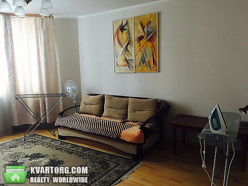 Rent out 2-room apartment. Киев,  Гмыри — photo 1