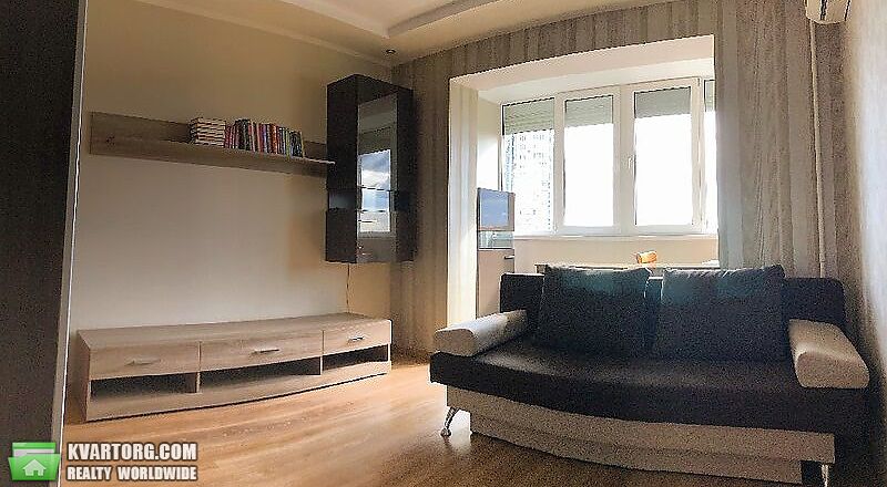 Sell 2-room apartment. Киев,  Старокиевская — photo 4