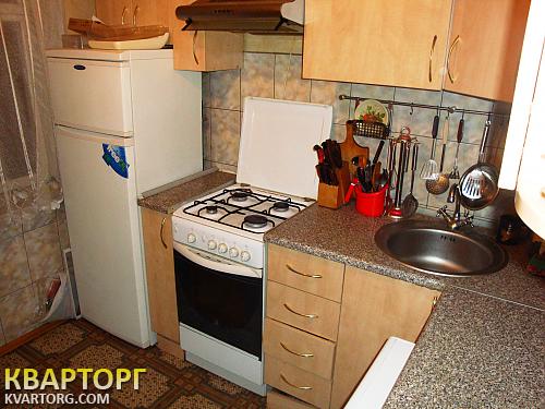 Rent out 2-room apartment. Киев,  Харьковское шоссе — photo 3